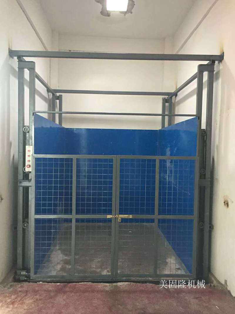 沧州导轨式升降货梯价格